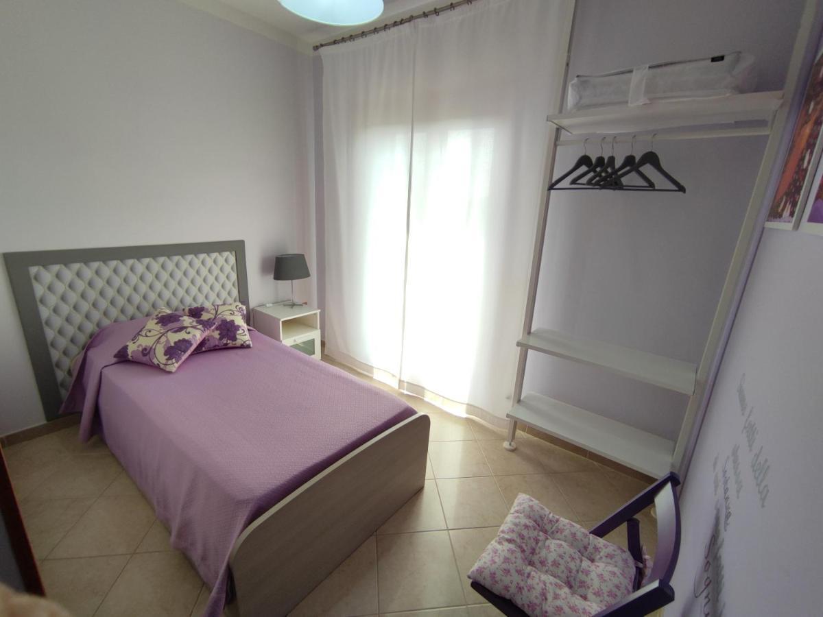 Il Giardino Delle Zagare Bed & Breakfast Fondi Exterior foto